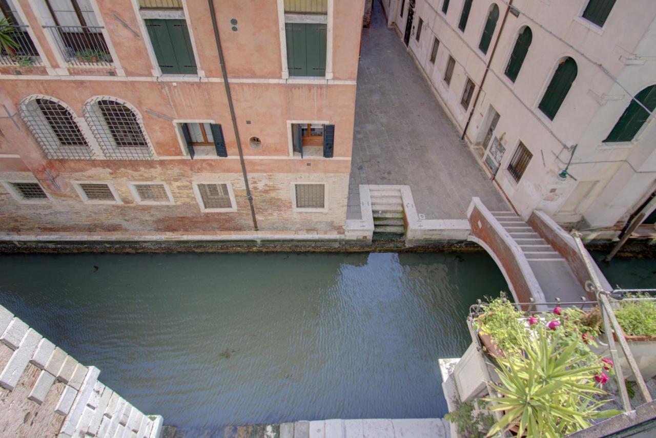 Marco Canal-Views Venedig Exterior foto